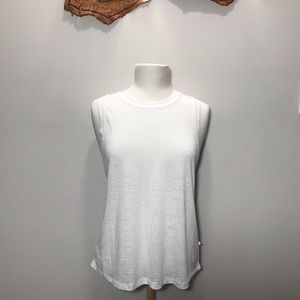 Lululemon tank size 6 Like new